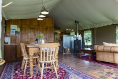 Meadowfield_Glamping_Interiors_01-1-scaled